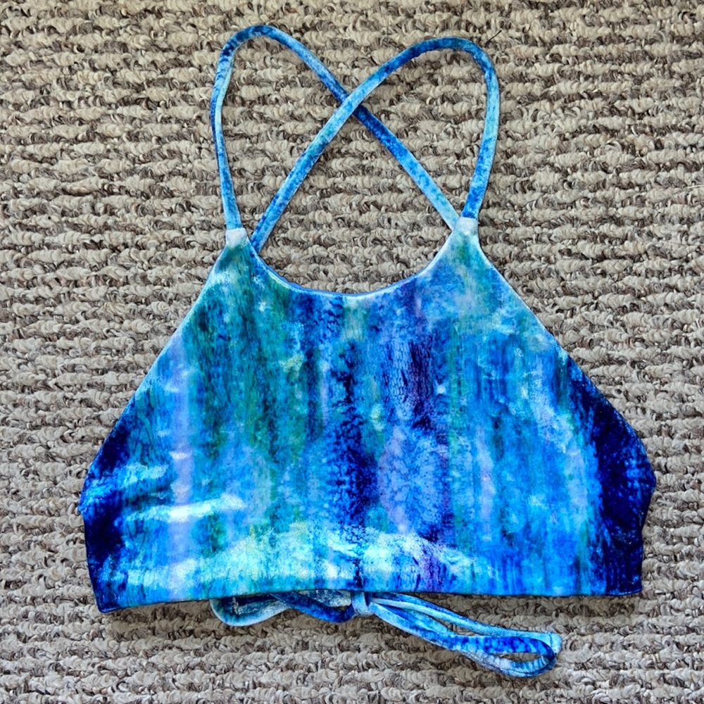 Jolyn bikini top